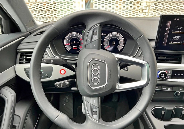 Audi A4 cena 199900 przebieg: 25500, rok produkcji 2023 z Ożarów małe 562